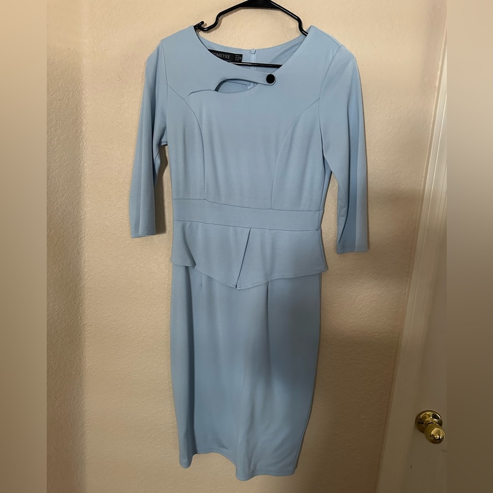 Baby blue 3/4 sleeve dress